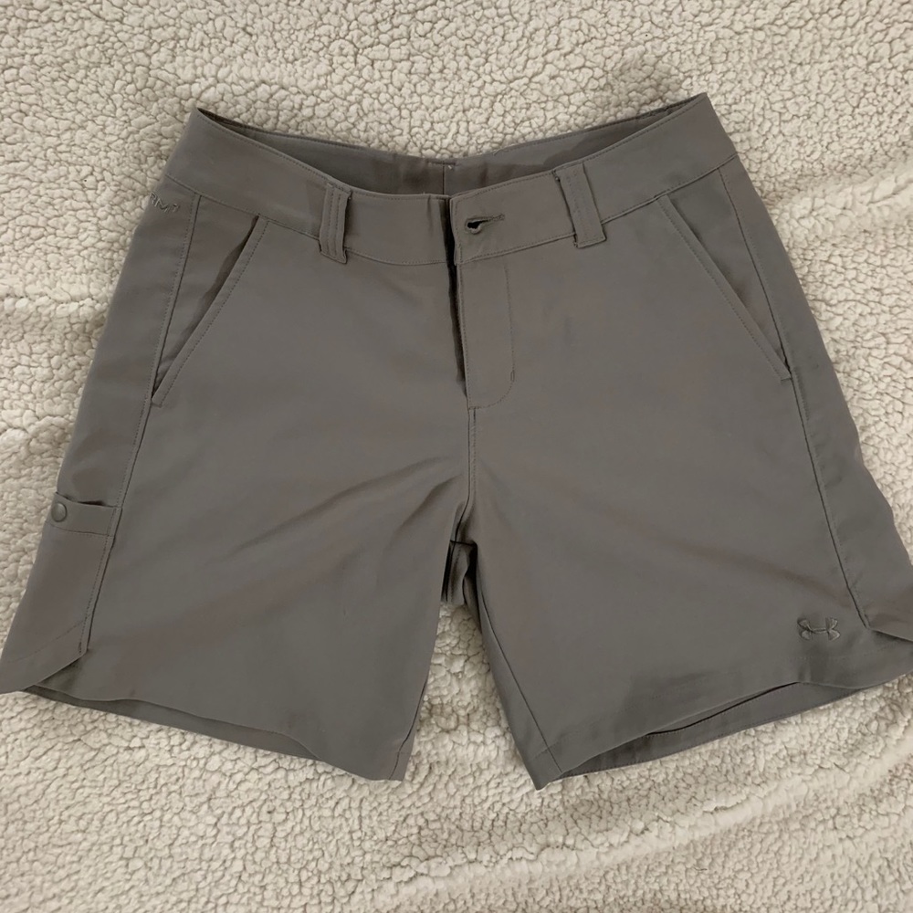 Under Armour Heatgear 7” Athletic Short Size 8